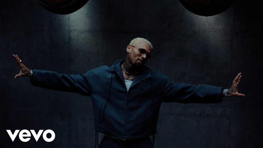 Chris Brown - Sensational (Official Video) ft. Davido, Lojay