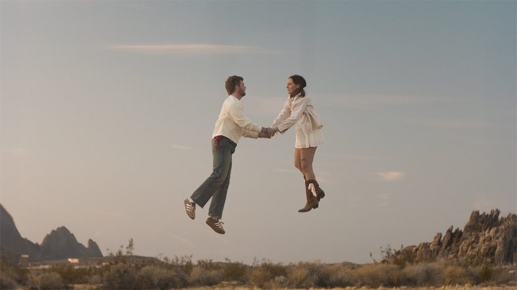 Ordinary - Alex Warren is a song that feels quiet, honest, and very human, which is exactly why it connects so easily with so many people.